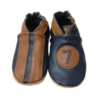 baby sports shoes with stripe