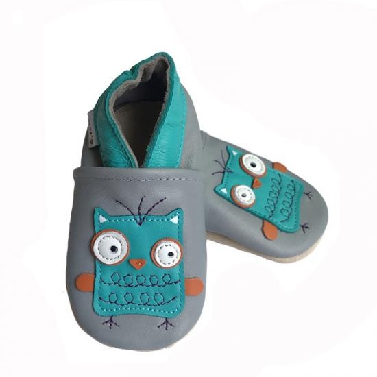 baby shoes with cyan owl