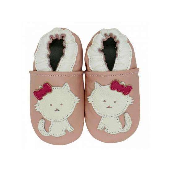 baby shoes cat